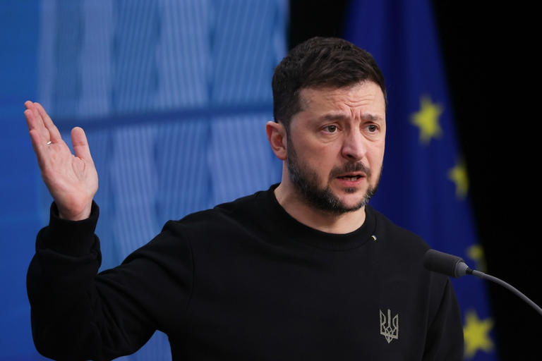 “Trump peut vraiment nous aider à arrêter Poutine” (Zelensky)